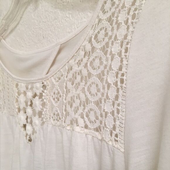 American Eagle high low eyelet lace front blouse XS - Picture 4 of 7
